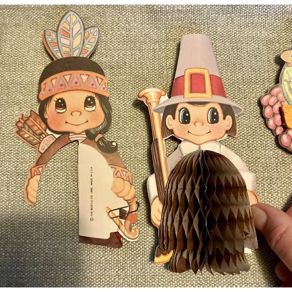 Vintage 1986 Beistle Thanksgiving Honeycomb Decorations & Suncatchers Lot USA